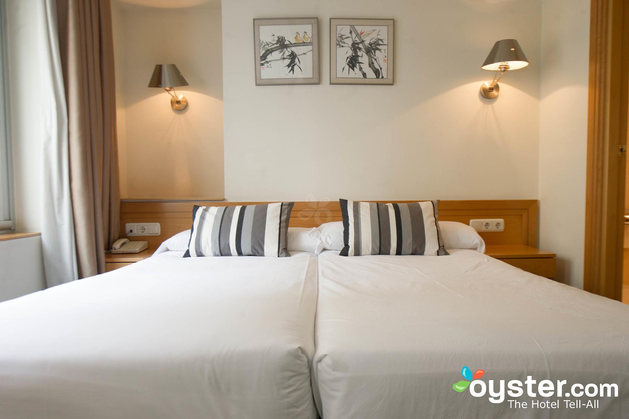Hotel Zaragoza Plaza San Sebastian