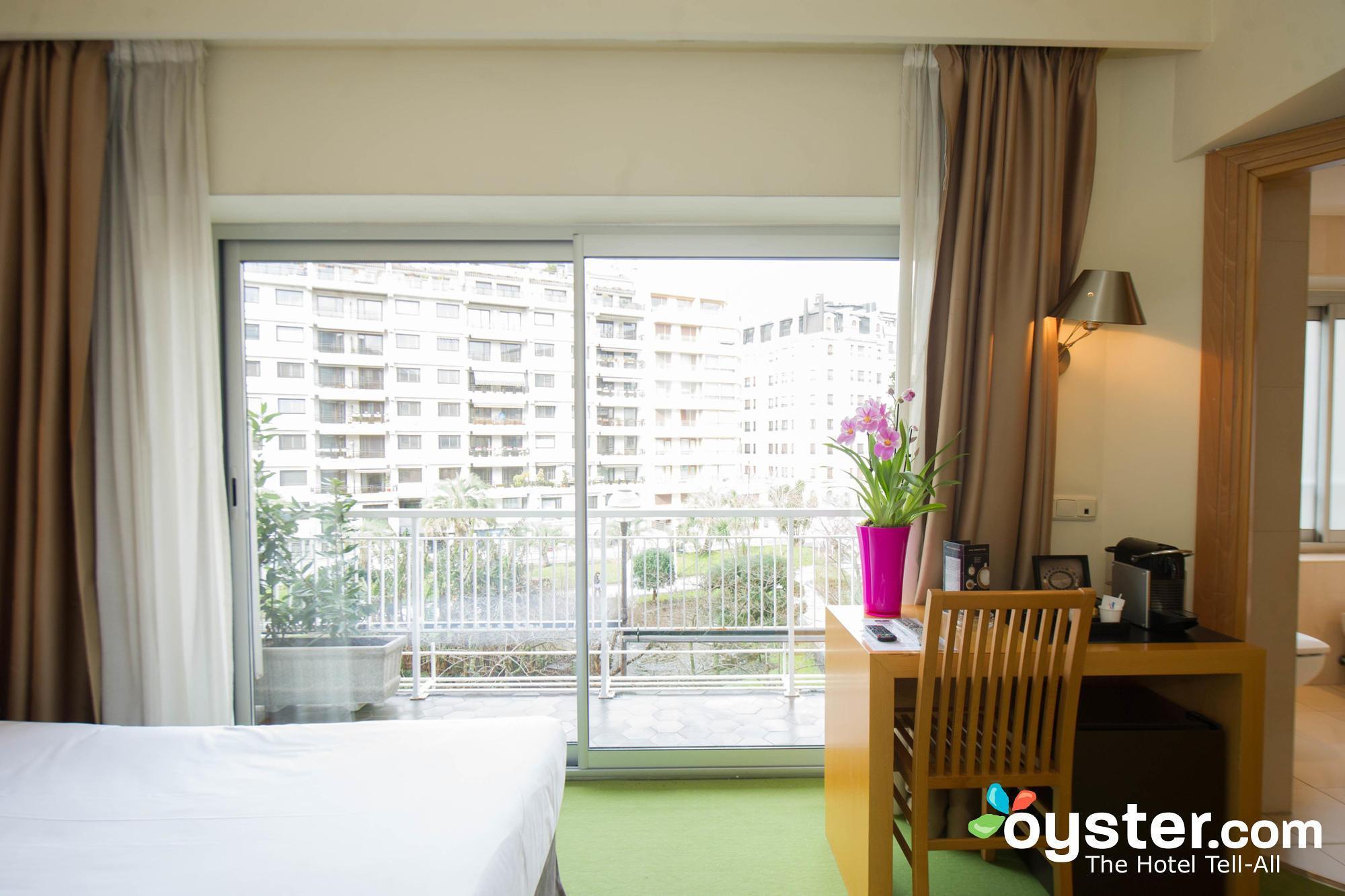Hotel Zaragoza Plaza San Sebastian