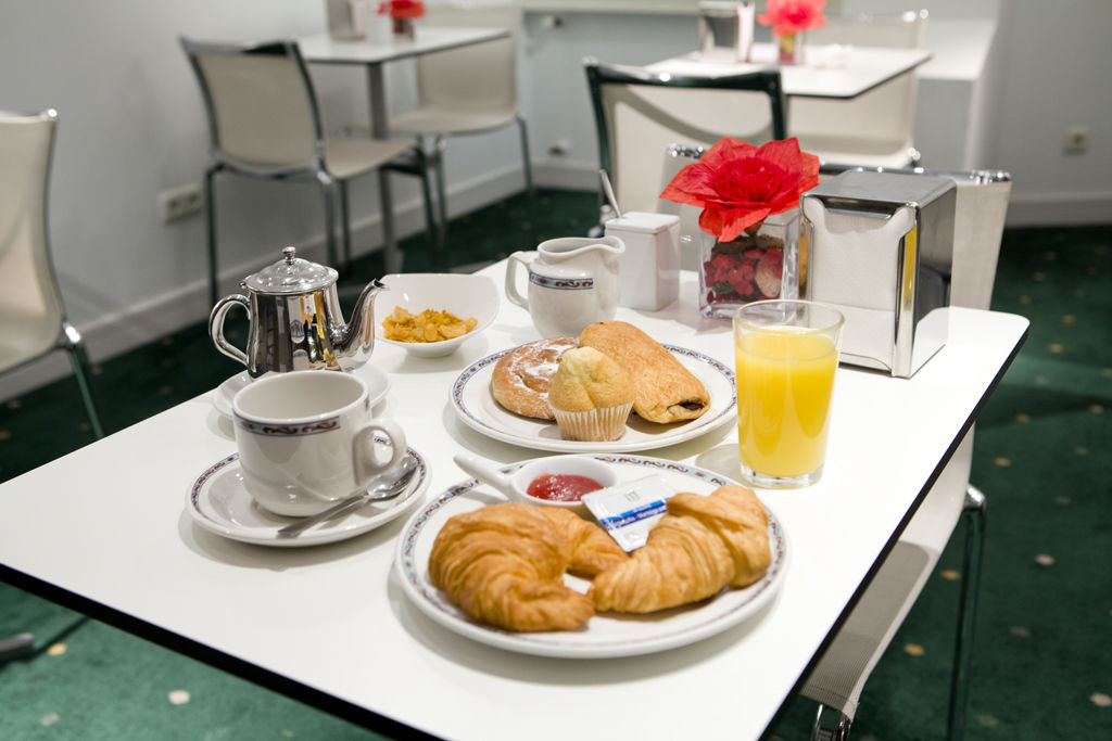 Hotel Zaragoza Plaza San Sebastian